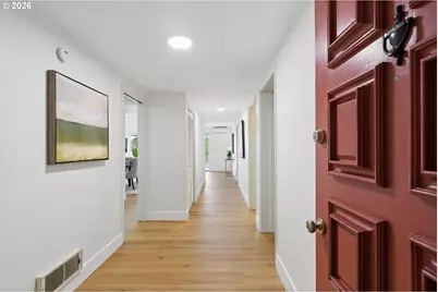 2211 SW 1st Ave #303, Portland, OR 97201 - Photo 5