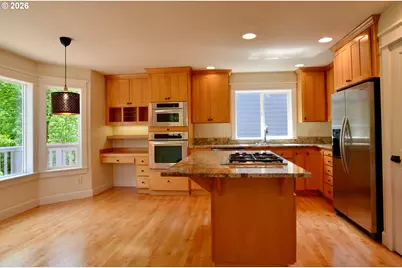 8994 SE Highgate Dr, Happy Valley, OR 97086 - Photo 5