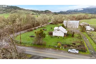 383 Brumbach Rd, Roseburg, OR 97470 - Photo 3