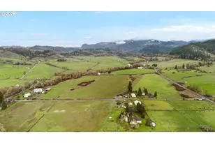 383 Brumbach Rd, Roseburg, OR 97470 - Photo 13