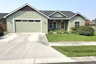 1002 SW Olive Ct, Hermiston, OR 97838 - Photo 1