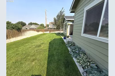 1002 SW Olive Ct, Hermiston, OR 97838 - Photo 39