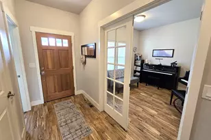1002 SW Olive Ct, Hermiston, OR 97838 - Photo 5