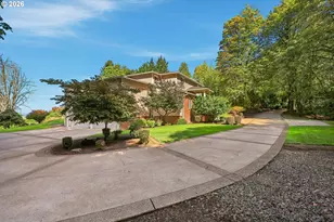 18243 SW Salmonberry Dr, Sherwood, OR 97140 - Photo 41