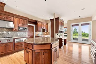 18243 SW Salmonberry Dr, Sherwood, OR 97140 - Photo 9