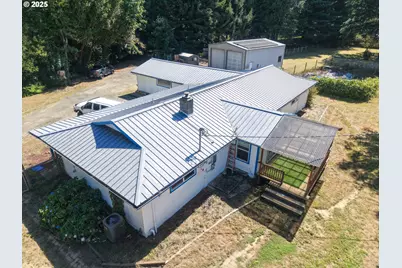 60031 Fairview Rd, Coquille, OR 97423 - Photo 3