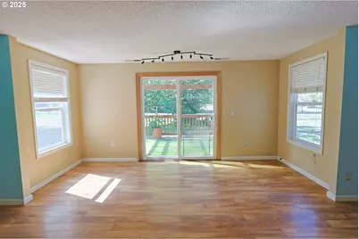 60031 Fairview Rd, Coquille, OR 97423 - Photo 11