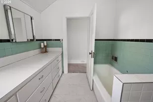 708 33rd St, Astoria, OR 97103 - Photo 25