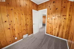 708 33rd St, Astoria, OR 97103 - Photo 17