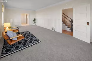 708 33rd St, Astoria, OR 97103 - Photo 5