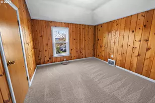 708 33rd St, Astoria, OR 97103 - Photo 21