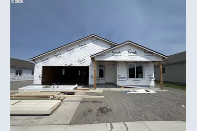 853 E Kinsley Ave, Hermiston, OR 97838 - Photo 1