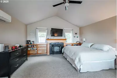 7873 Parker Ln, Turner, OR 97392 - Photo 5