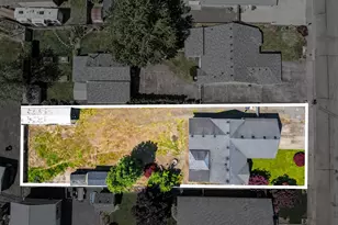 2662 S 12th St, Lebanon, OR 97355 - Photo 5