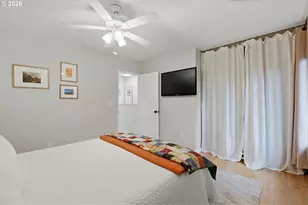 28740 SW Parkway Ave, Wilsonville, OR 97070 - Photo 17