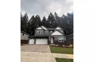 9286 N Clover St, Camas, WA 98607 - Photo 1