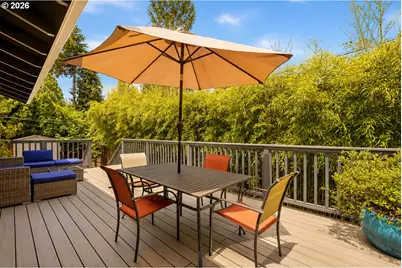 16011 NE Rose Pkwy, Portland, OR 97230 - Photo 25