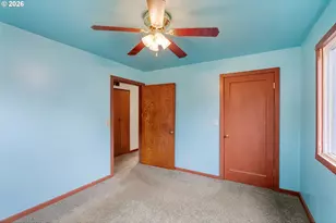 3400 Bradley Dr, Hood River, OR 97031 - Photo 11