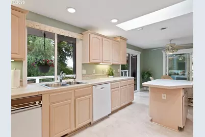 9605 SE 13th St, Vancouver, WA 98664 - Photo 13