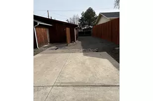 1235 NW Harwood St, Prineville, OR 97754 - Photo 5