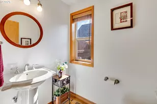 1512 Tara St, Kelso, WA 98626 - Photo 21