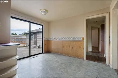 757 Berntzen Rd, Eugene, OR 97402 - Photo 13