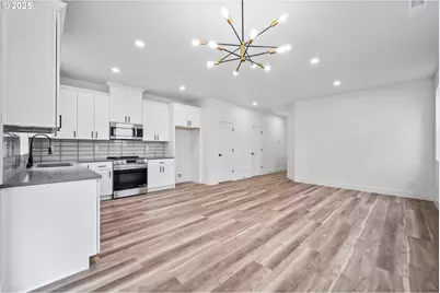 11101 NE 64th Ct, Vancouver, WA 98686 - Photo 9