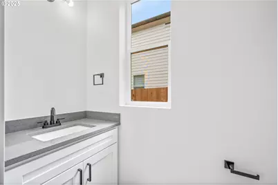 11101 NE 64th Ct, Vancouver, WA 98686 - Photo 13