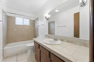 6760 SW 199th Ct, Beaverton, OR 97078 - Photo 29