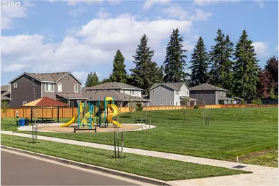 15241 SE Towers Ter, Milwaukie, OR 97267 - Photo 31