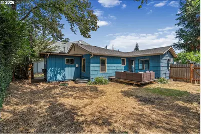 1108 13th St, Hood River, OR 97031 - Photo 9