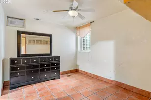 1108 13th St, Hood River, OR 97031 - Photo 37