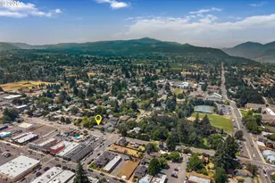 1108 13th St, Hood River, OR 97031 - Photo 41