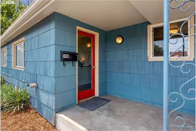 1108 13th St, Hood River, OR 97031 - Photo 7