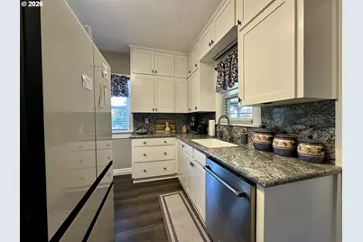 310 S Wilbur St, Goldendale, WA 98620 - Photo 23