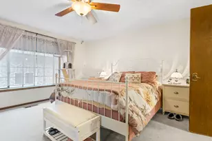 1333 SW 19th Dr, Gresham, OR 97080 - Photo 17