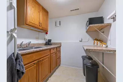 1333 SW 19th Dr, Gresham, OR 97080 - Photo 27