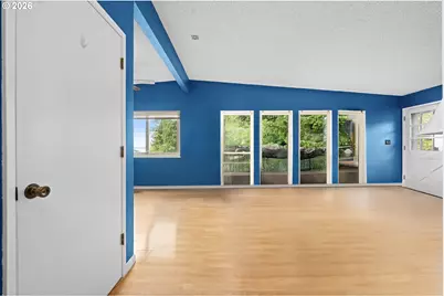 404 Chinook Ave, Astoria, OR 97103 - Photo 7