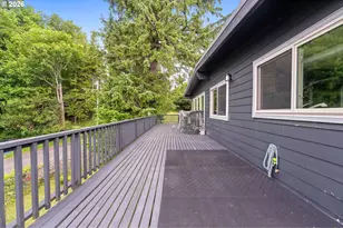 404 Chinook Ave, Astoria, OR 97103 - Photo 41