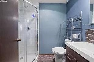 404 Chinook Ave, Astoria, OR 97103 - Photo 39