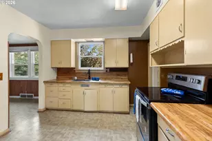 344 S 3rd St, Athena, OR 97813 - Photo 13