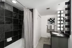 1030 NW 12th Ave, Portland, OR 97209 - Photo 23