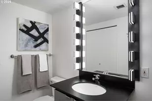 1030 NW 12th Ave, Portland, OR 97209 - Photo 25