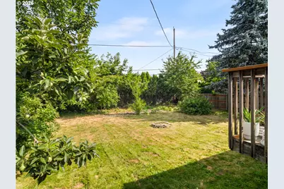 108 Maple Blvd, Wood Village, OR 97060 - Photo 33