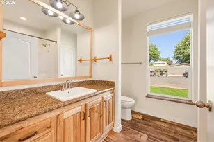 111 NW Vanderpool St, Dufur, OR 97021 - Photo 21