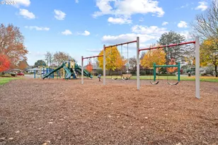 3170 NW Ashland Dr, Beaverton, OR 97006 - Photo 33