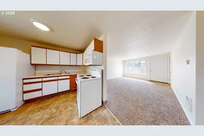 16656 SE Moon Ave, Milwaukie, OR 97267 - Photo 9