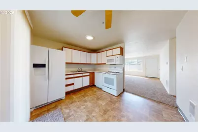 16656 SE Moon Ave, Milwaukie, OR 97267 - Photo 7