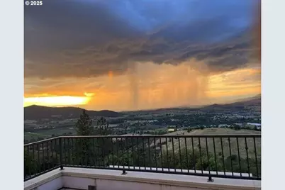 2816 Quail Run Rd, Talent, OR 97540 - Photo 39