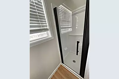 10232 SW Crystal St, Beaverton, OR 97008 - Photo 11